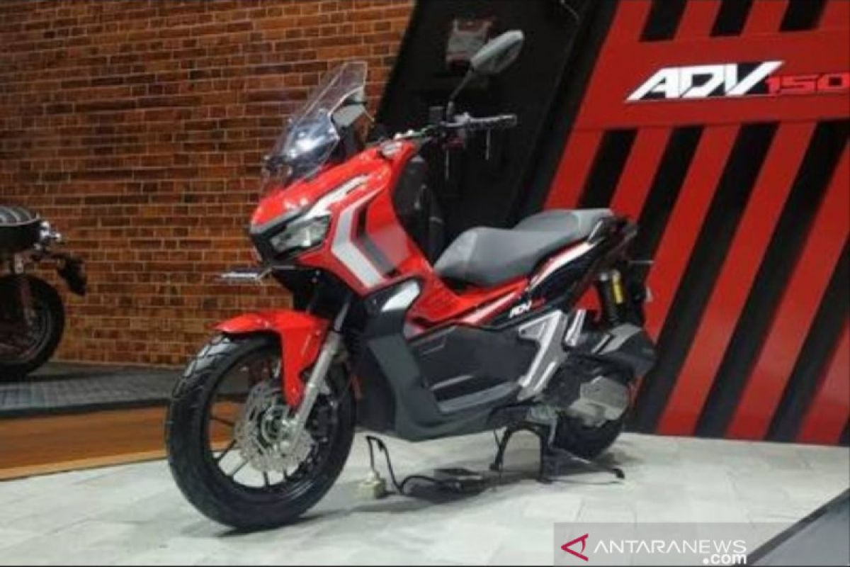 Honda beri cashback Rp1,5 juta bagi pembeli skutik premium ADV