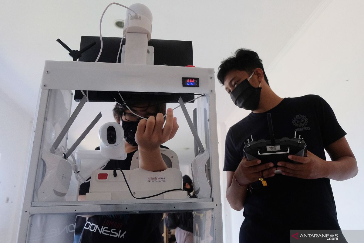 Universitas Udayana uji coba penggunaan robot COVID-19