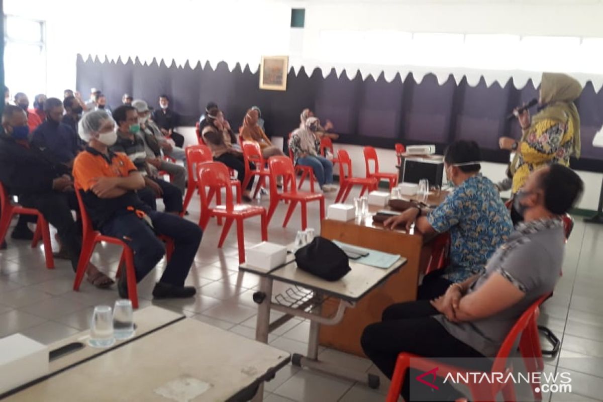 Disperindagkop-UKM beri pelatihan kewirausahaan bagi pensiunan dini