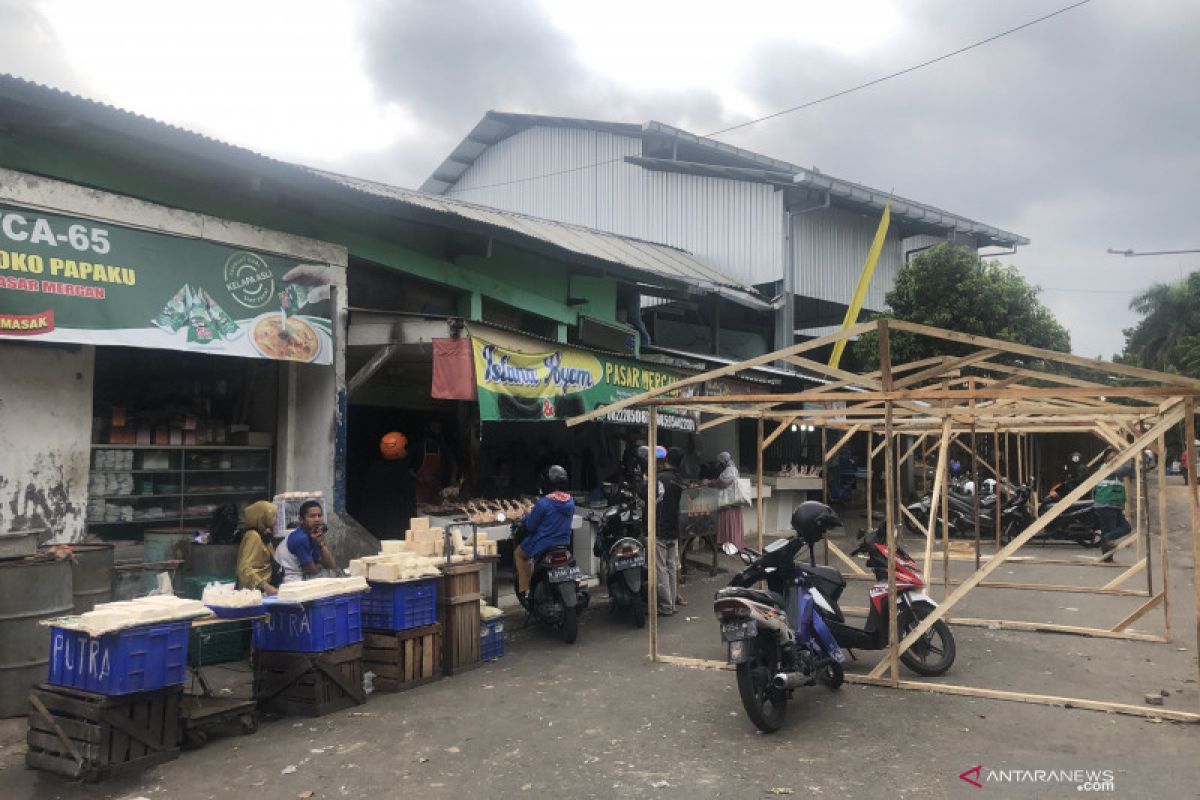 Revitalisasi dua pasar rakyat di Malang dilanjutkan di tengah pandemi