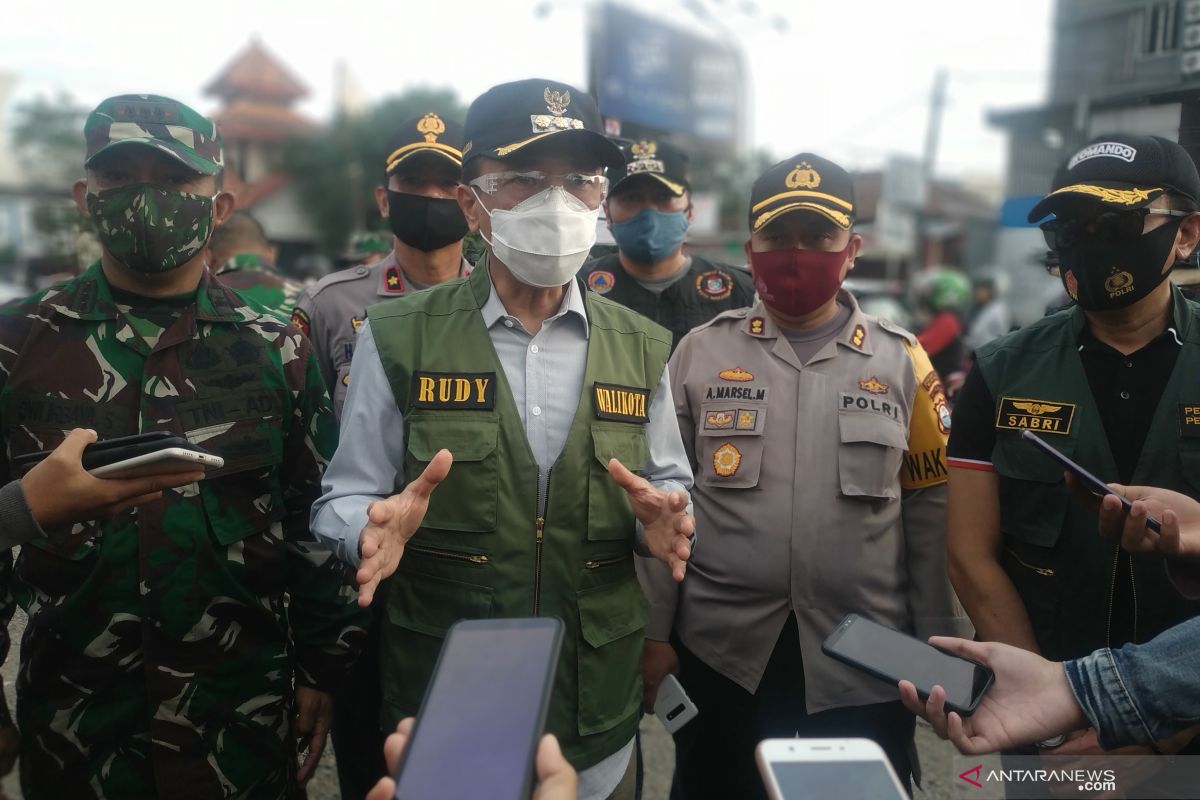 Simulasi Perwali Makassar terkait COVID-19 Makassar jaring 10 pelanggar