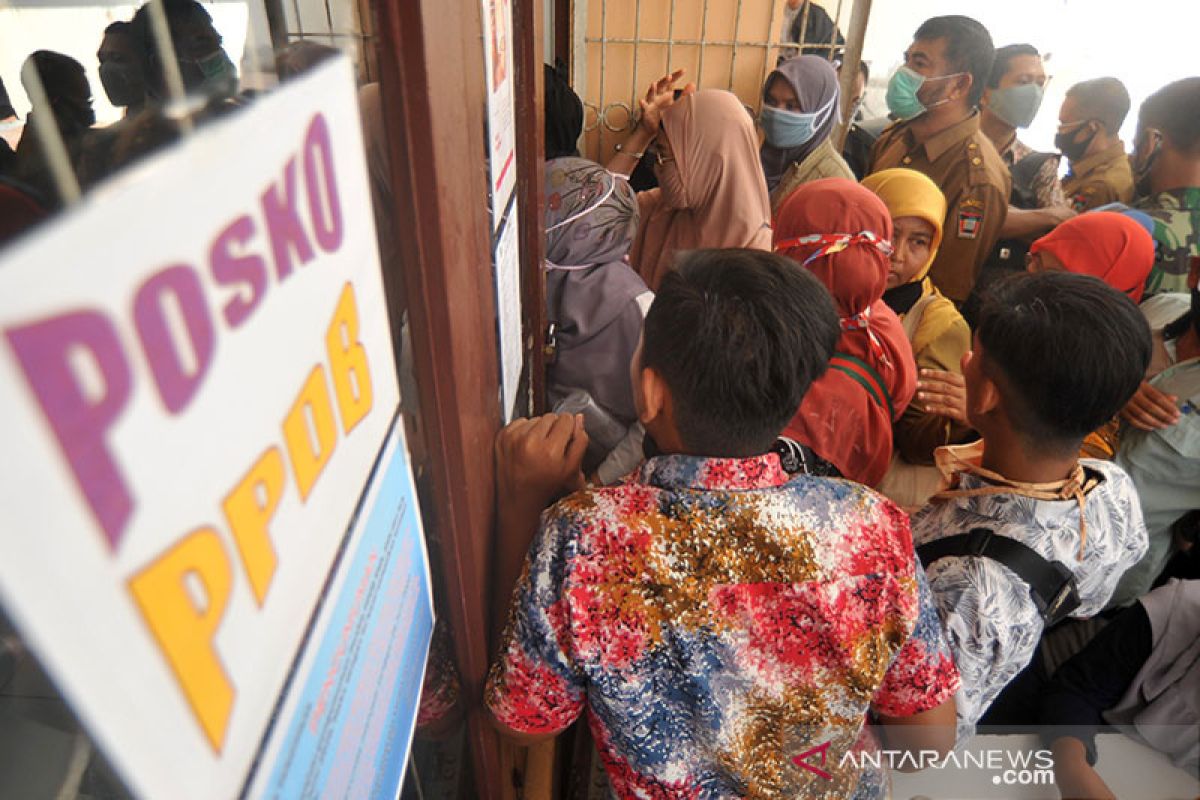 Ketika usia mengganjal putri Wawan bersekolah