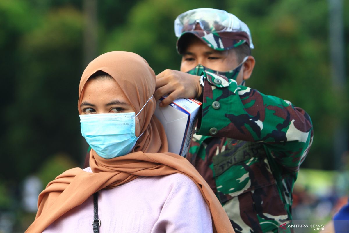 Warga tak pakai masker kena denda hingga Rp150 ribu