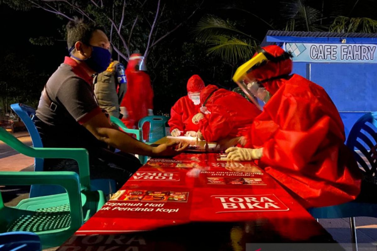 26 tenaga kesehatan di Kabupaten Bantaeng dinyatakan positif  COVID-19