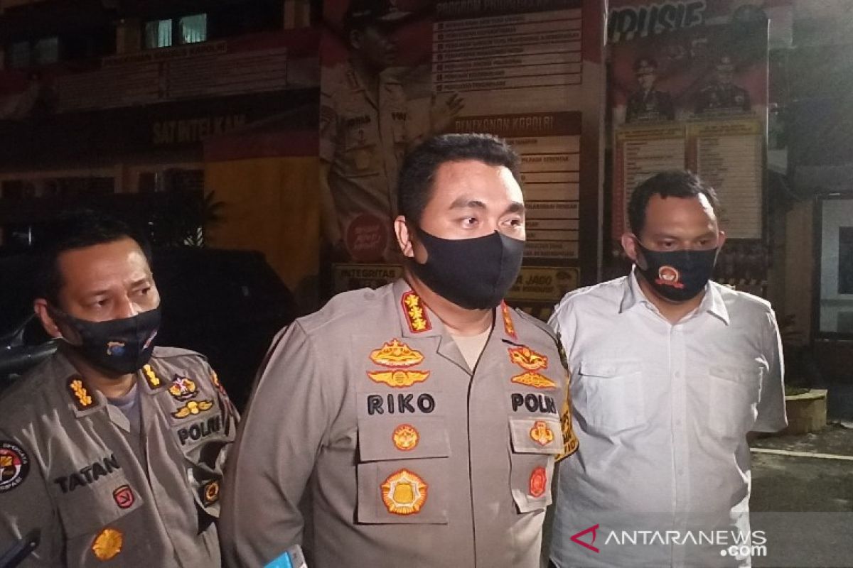 Polisi sebut pemesan artis FTV yang ditangkap di Medan berinisial A