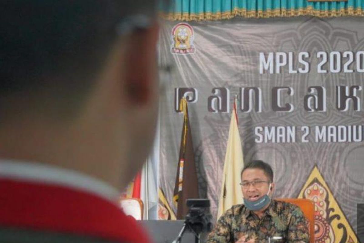 MPLS siswa baru di Kota Madiun dilakukan secara daring