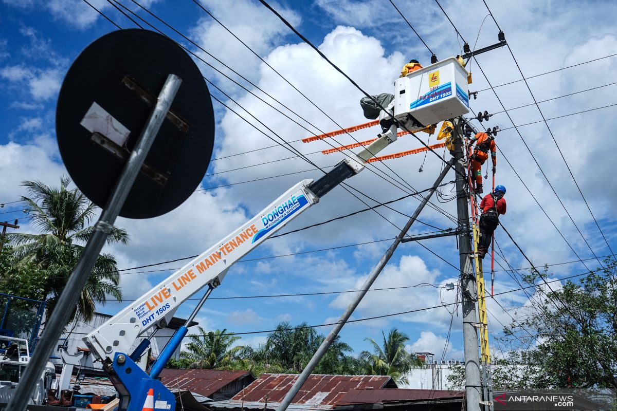 Viral pekerja BTS tergantung diduga tersengat listrik, ini penjelasan PLN UIW Sumbar