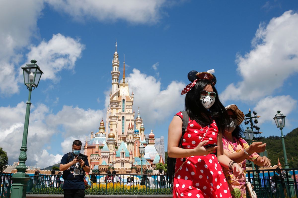 Disneyland Hong Kong akan ditutup lagi karena kenaikan jumlah infeksi virus corona