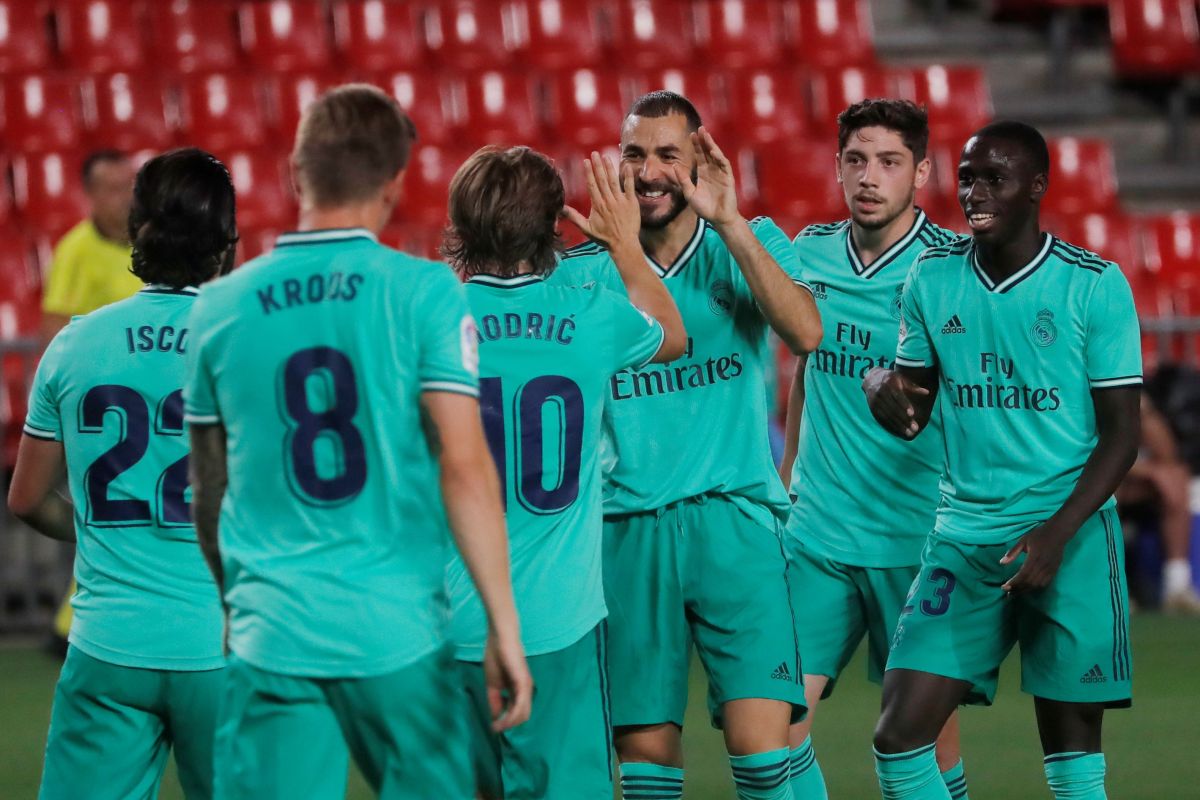 Real Madrid di ambang juara La Liga,  usai gebuk Granada 2-1