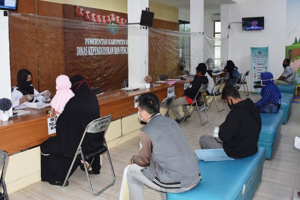 Pelayanan Disdukcapil Kapuas kembali dibuka secara normal