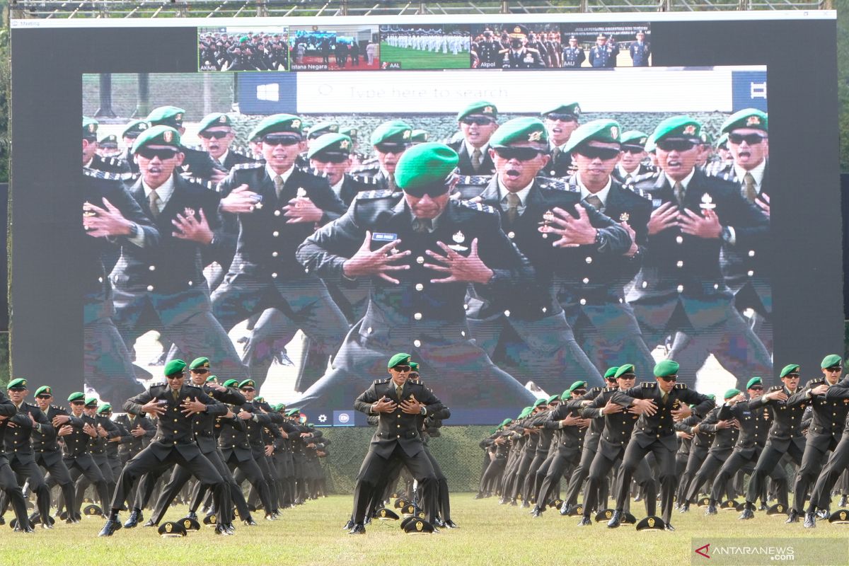 Presiden minta perwira remaja TNI/Polri  kejar perkembangan zaman