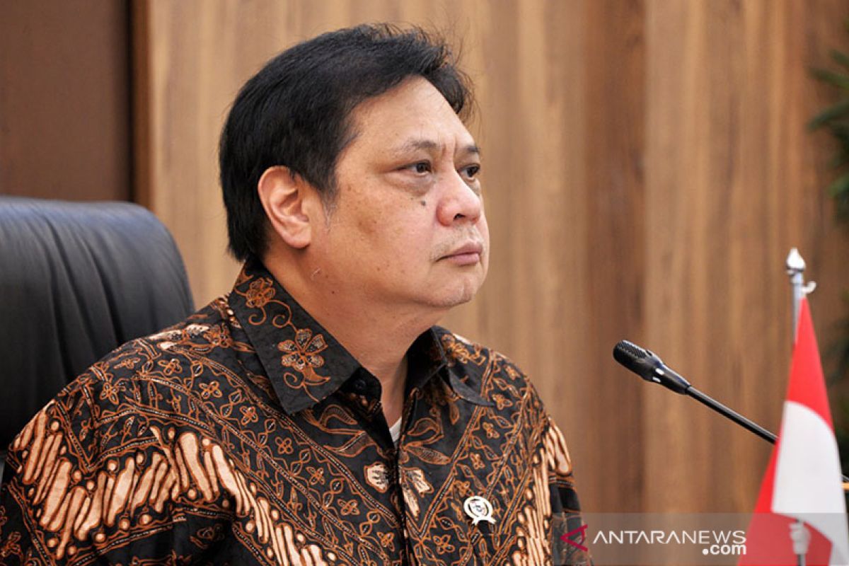 Presiden menandatangani PP penanganan COVID-19 dan pemulihan ekonomi