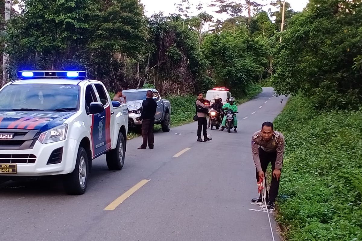 Polisi Nabire cari pengemudi mobil terlibat kecelakaan