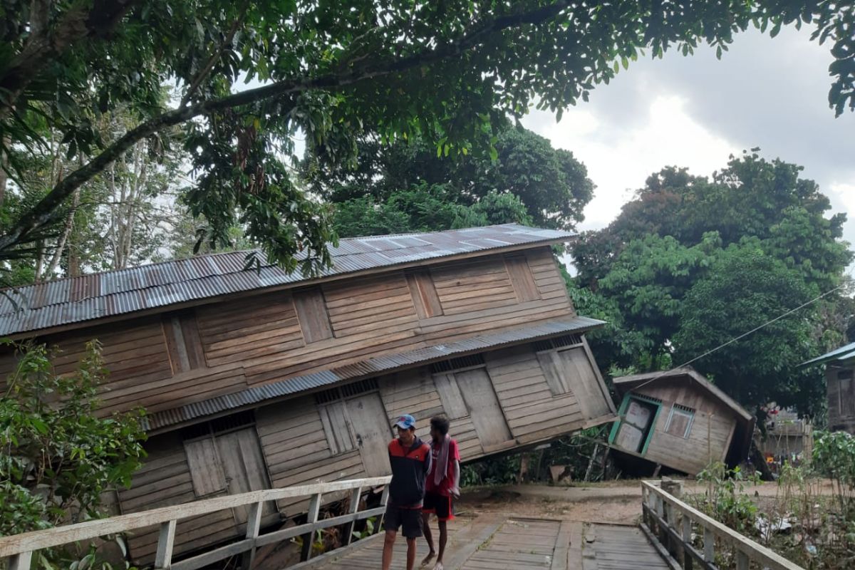 61 rumah di Kayan Hulu terseret banjir