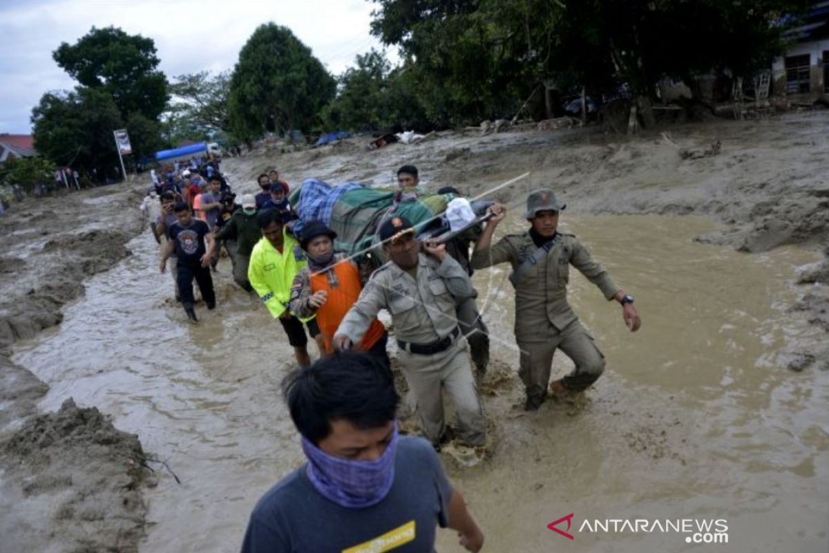 BPBD: 24 orang meninggal dan 69 hilang akibat banjir di Luwu Utara