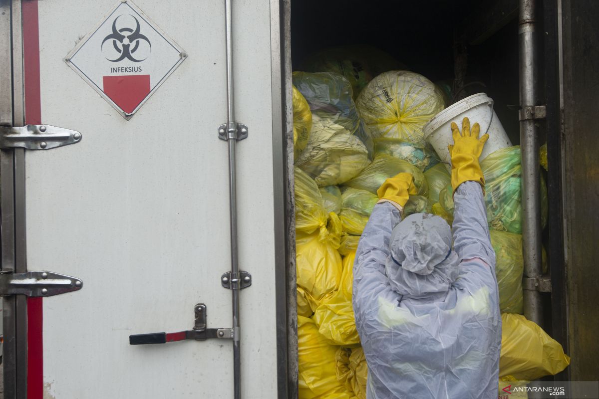 Sampah masker butuh penanganan khusus