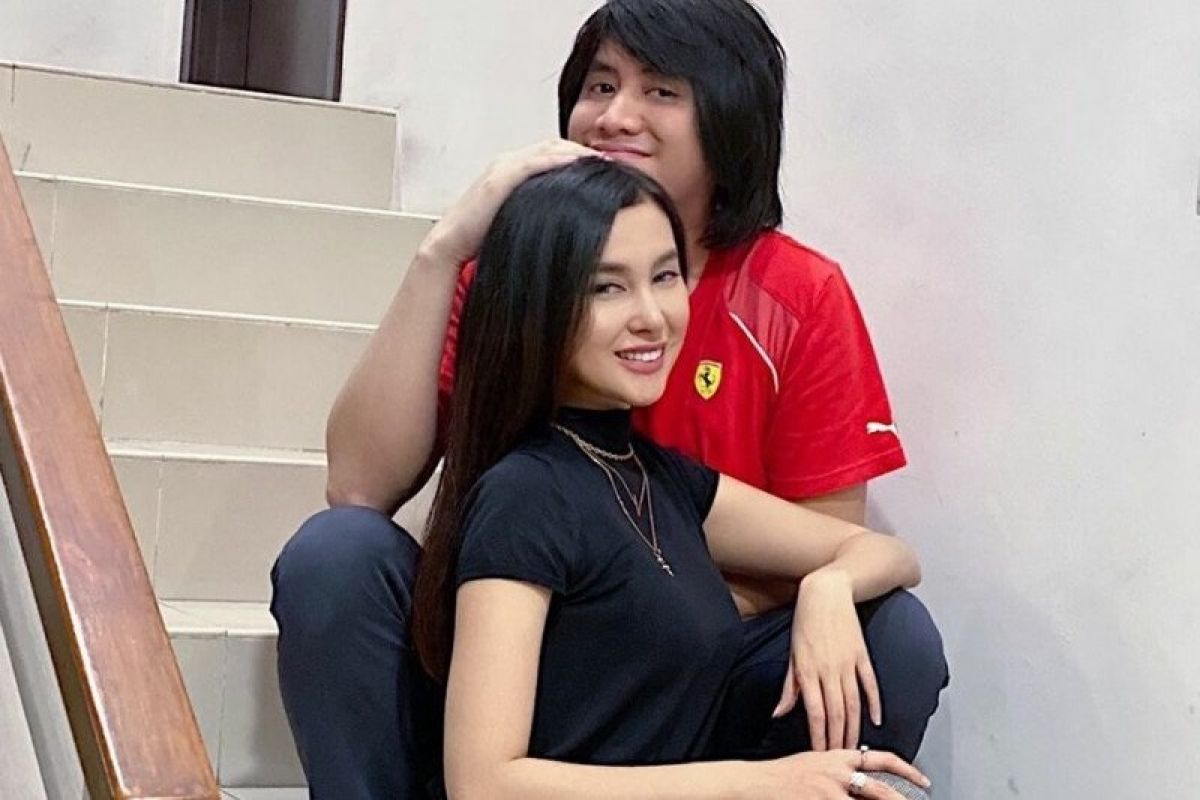 Kevin Aprilio dan Vicy Melanie berencana untuk menikah tahun ini