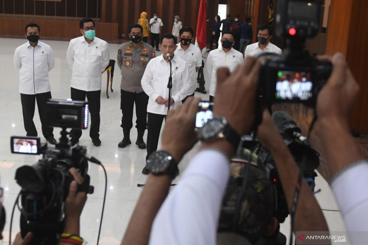 Polri: Brigjen Prasetijo sepesawat dengan Joko Tjandra ke Pontianak