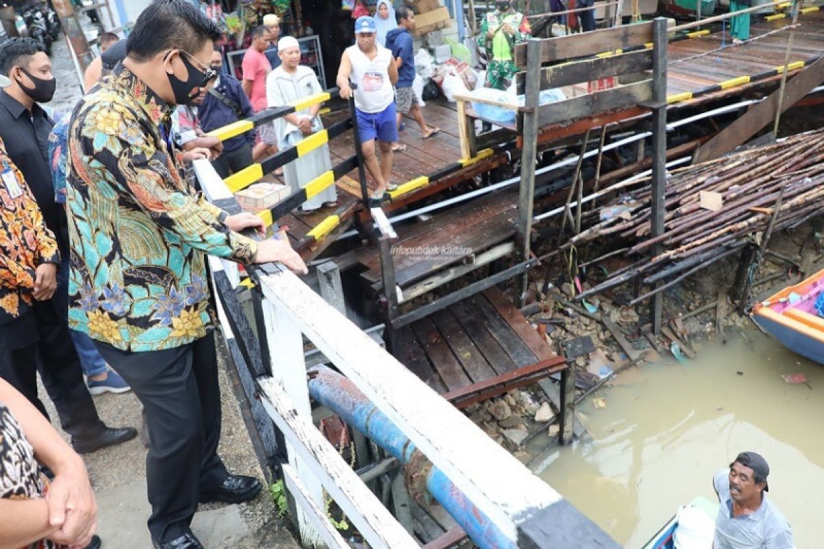 Gubernur undang Presiden ke Kaltara lagi, Jokowi tertarik lihat infrastruktur