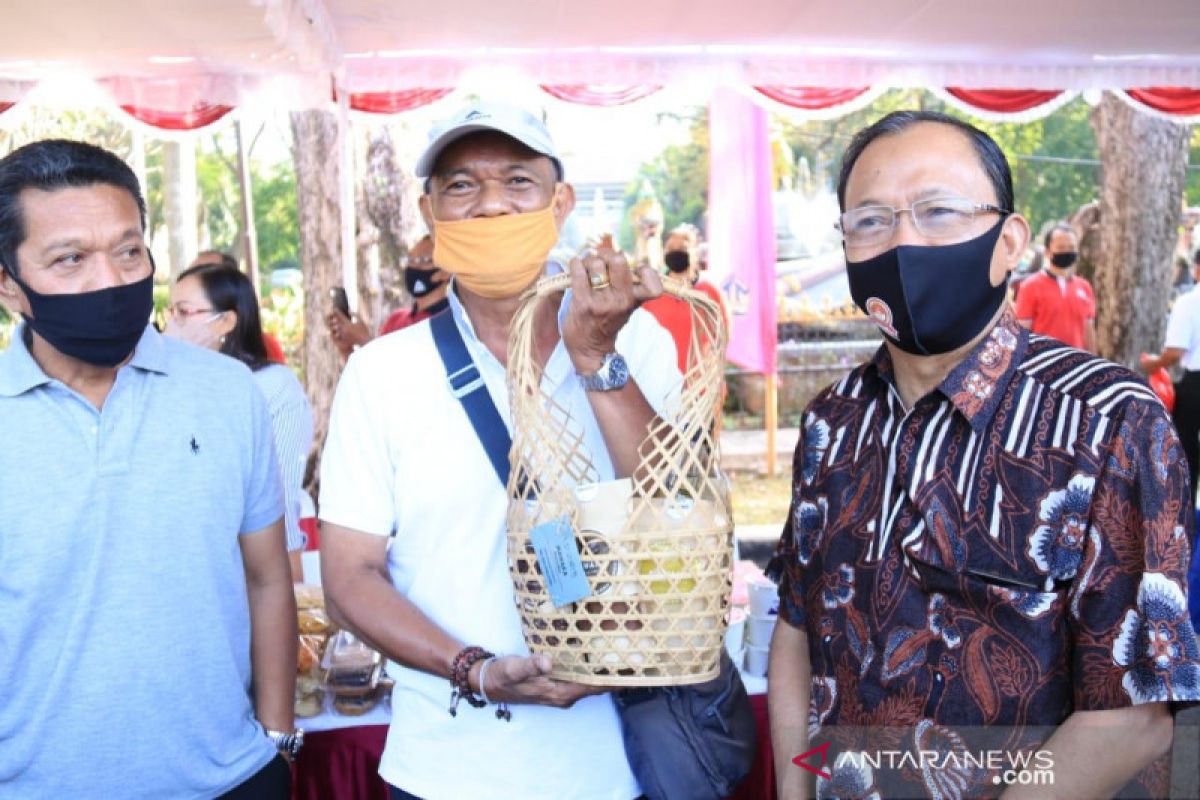 Bali kerahkan ASN  beli hasil pertanian lokal di tengah COVID-19