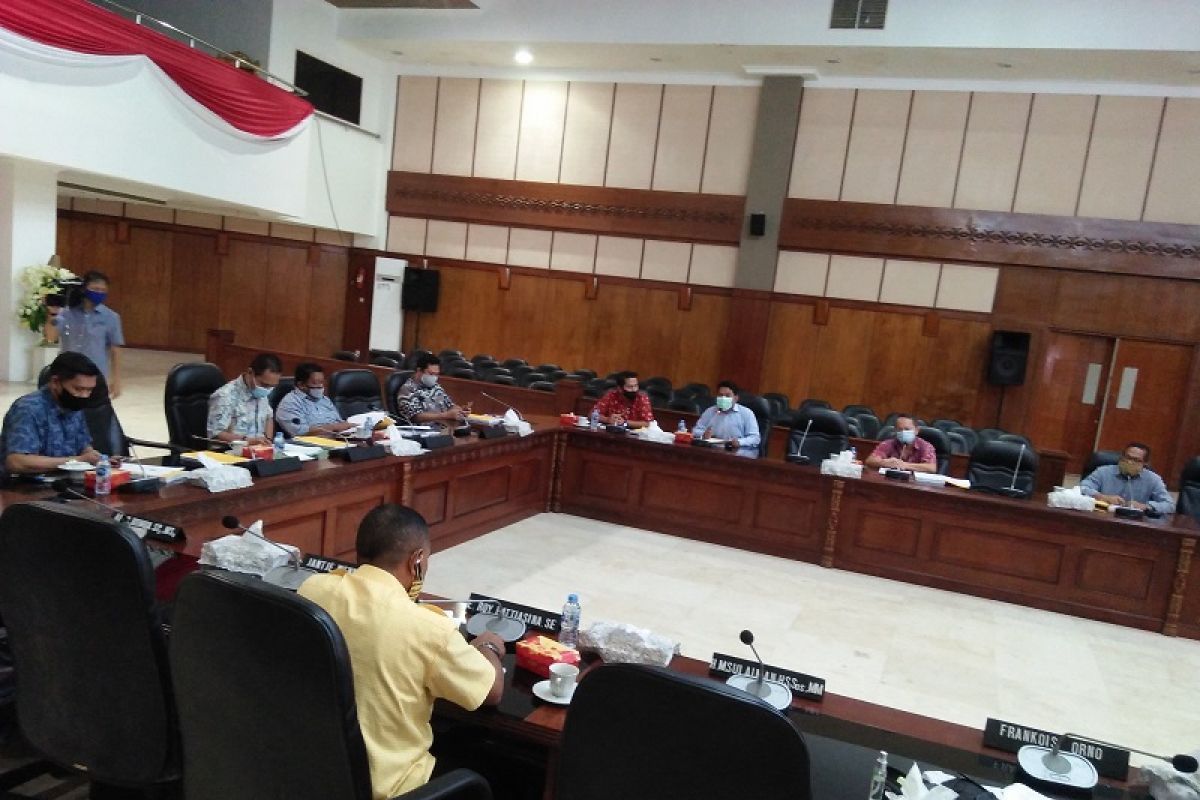 Ratusan penghuni ruko Mardika pertanyakan status lahan dan bangunan