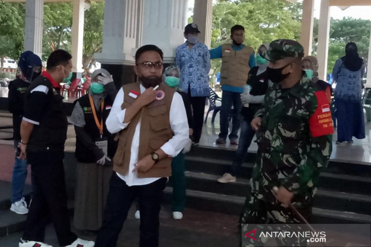 GTPP : Kawasan kuliner Pantai Seruni Bantaeng wajib pakai masker