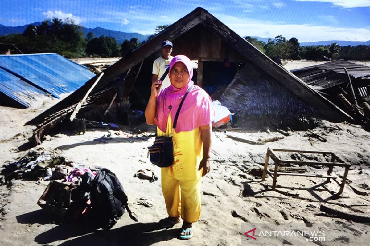 Telkomsel beri layanan gratis warga terdampak banjir di Luwu Utara