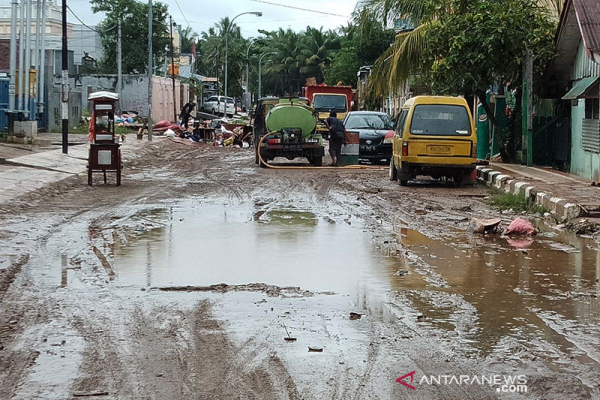 Korban meninggal akibat longsor dan banjir Sorong menjadi lima