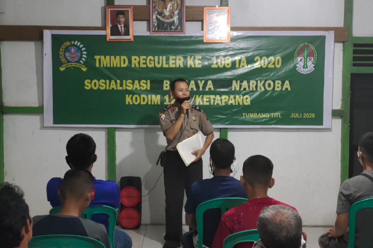 Satgas TMMD dan Polsek Tumbang Titi sosialisasikan bahaya narkoba