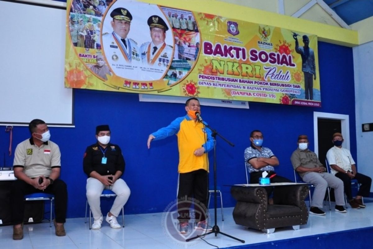 Pemprov Gorontalo salurkan bantuan pangan 1.600 KPM di Bone Bolango