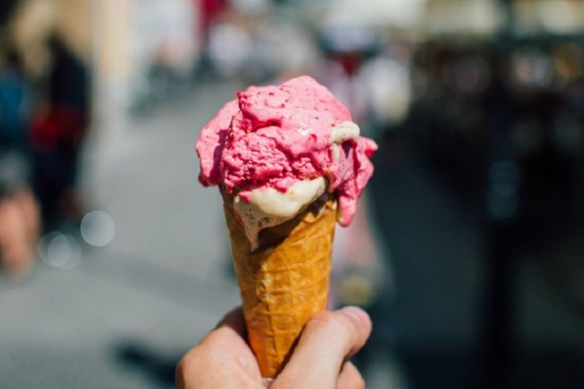 Es krim bisa membuat orang jadi bahagia, ini sebabnya