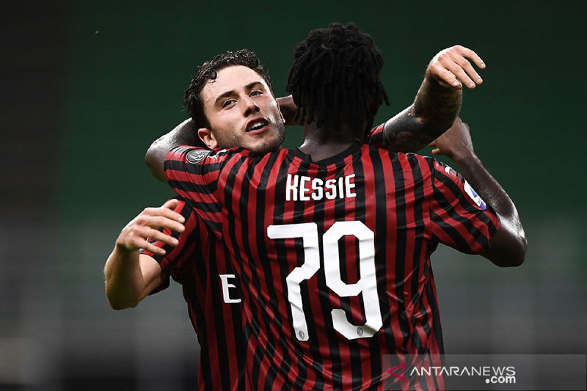 Milan masuk zona Eropa setelah hancurkan Bologna 5-1