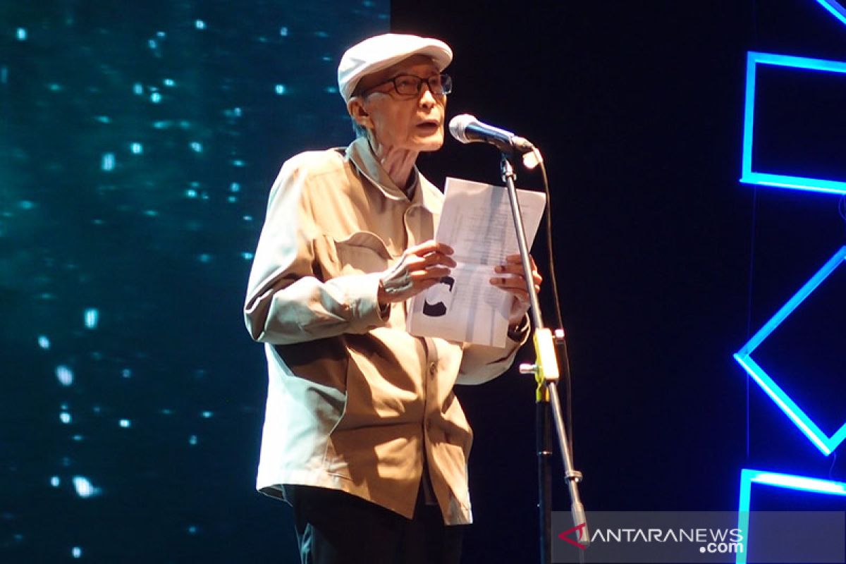 Universitas Indonesia kehilangan sosok Prof Sapardi Damono