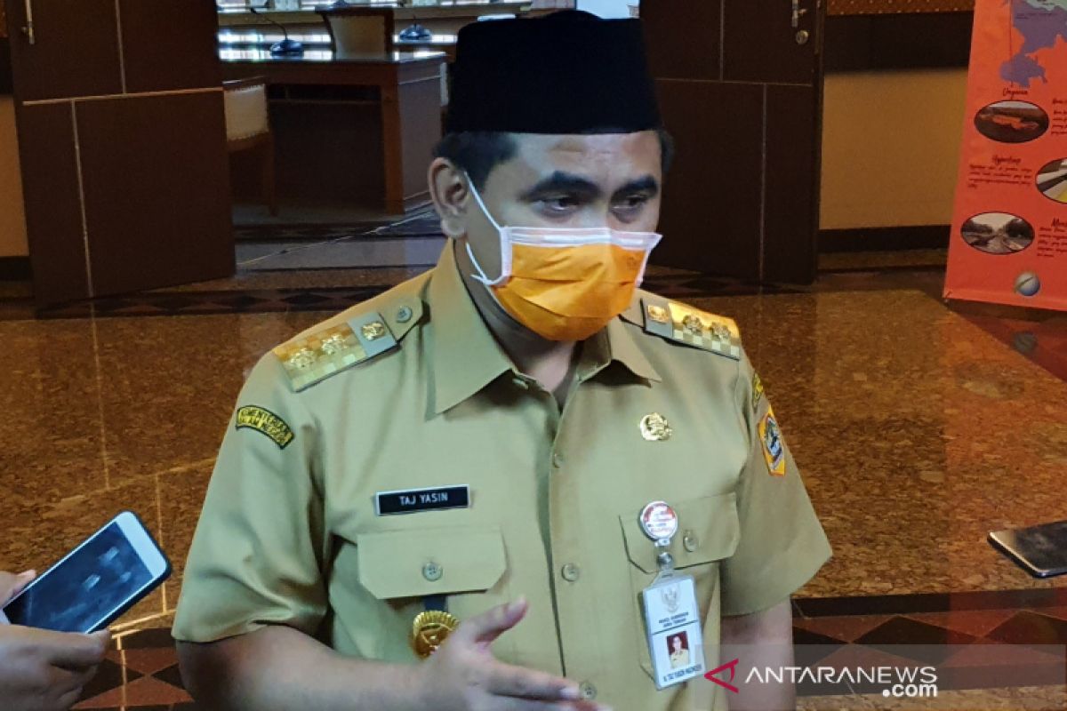 Wagub Jateng ajak pesantren perketat  protokol kesehatan