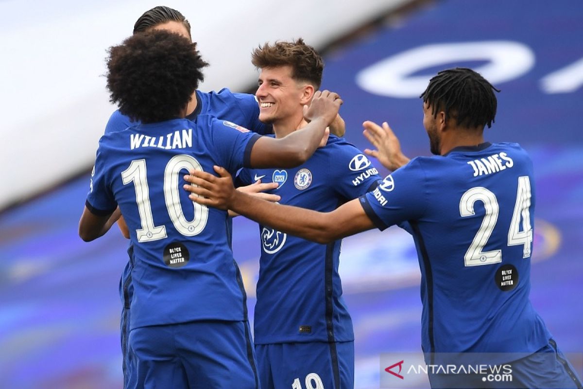 Tuntaskan revans, Chelsea sisihkan MU 3-1 menuju final Piala FA