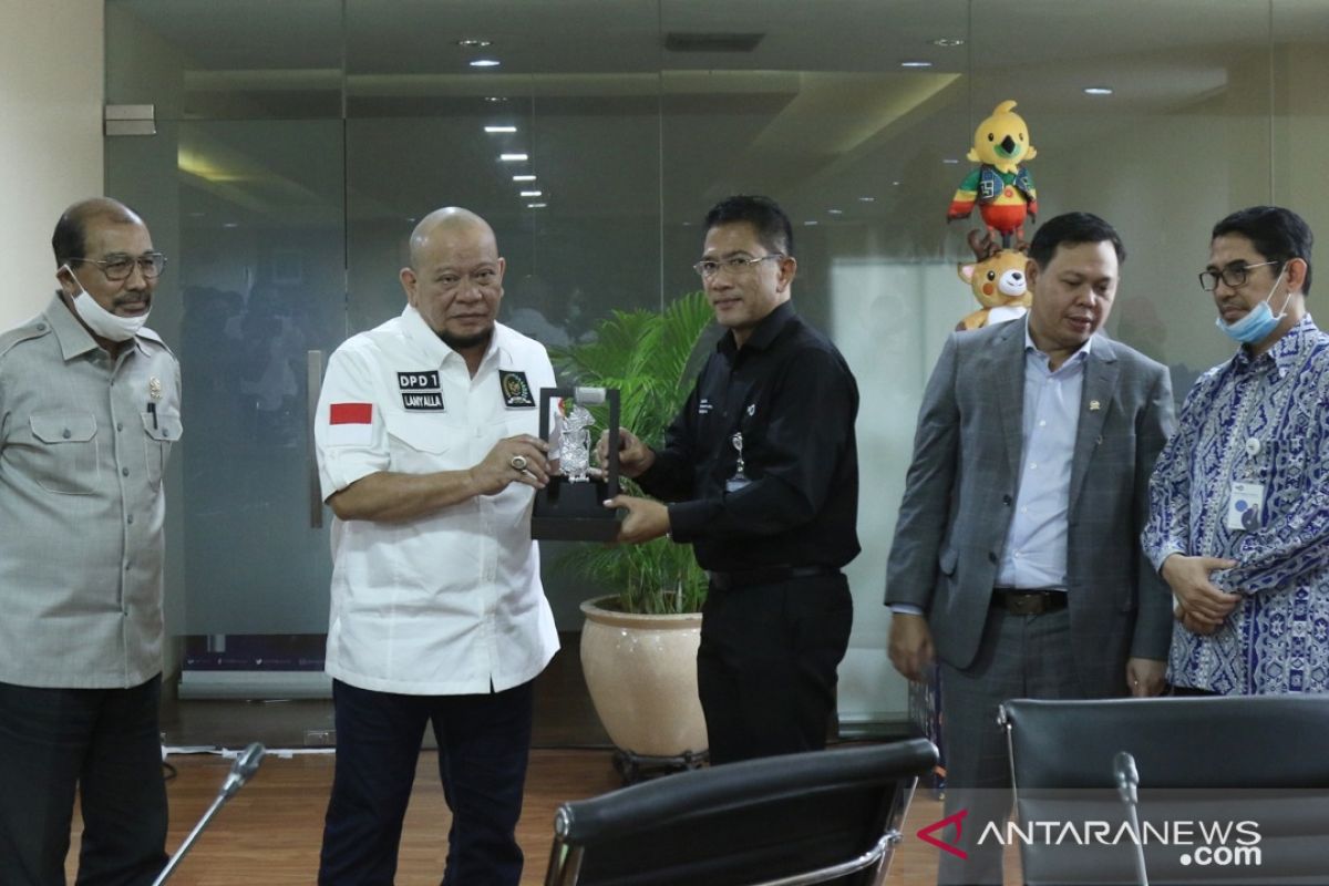 TVRI siap hidupkan lagi program Kabar Senator