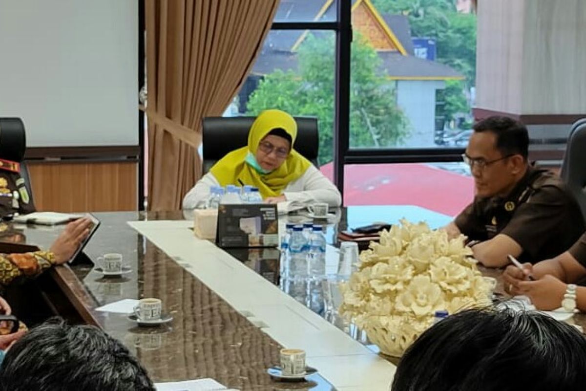 KPK minta Kejati Riau dorong penertiban aset bermasalah