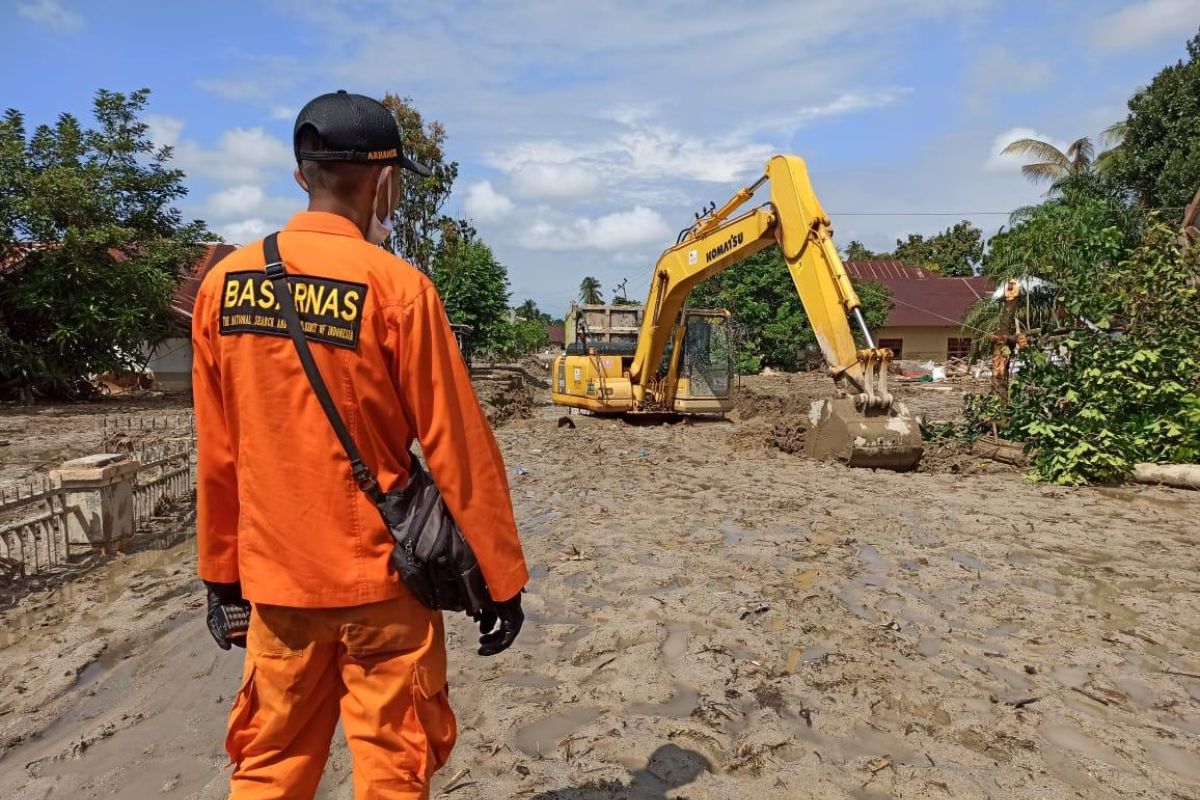 Tiga jenazah korban banjir bandang di Luwu Utara terindentifikasi