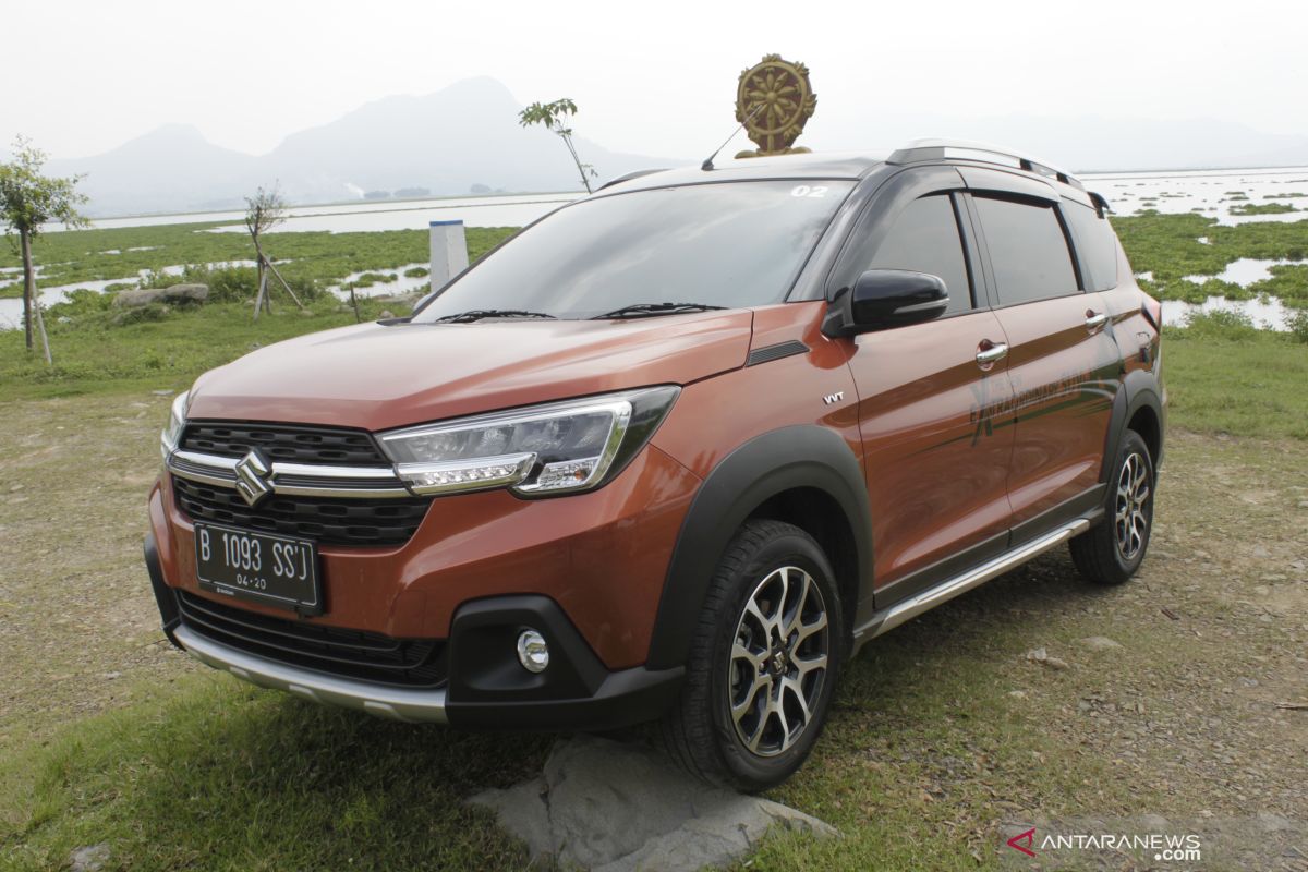 Carry dan XL7 dongkrak penjualan Suzuki di Indonesia