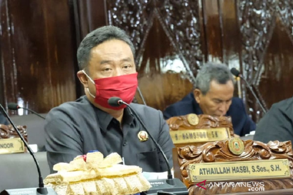 DPRD Kalsel : Harusnya perusahaan tambang bantu Ventilator dan PCR di RS Banua Enam