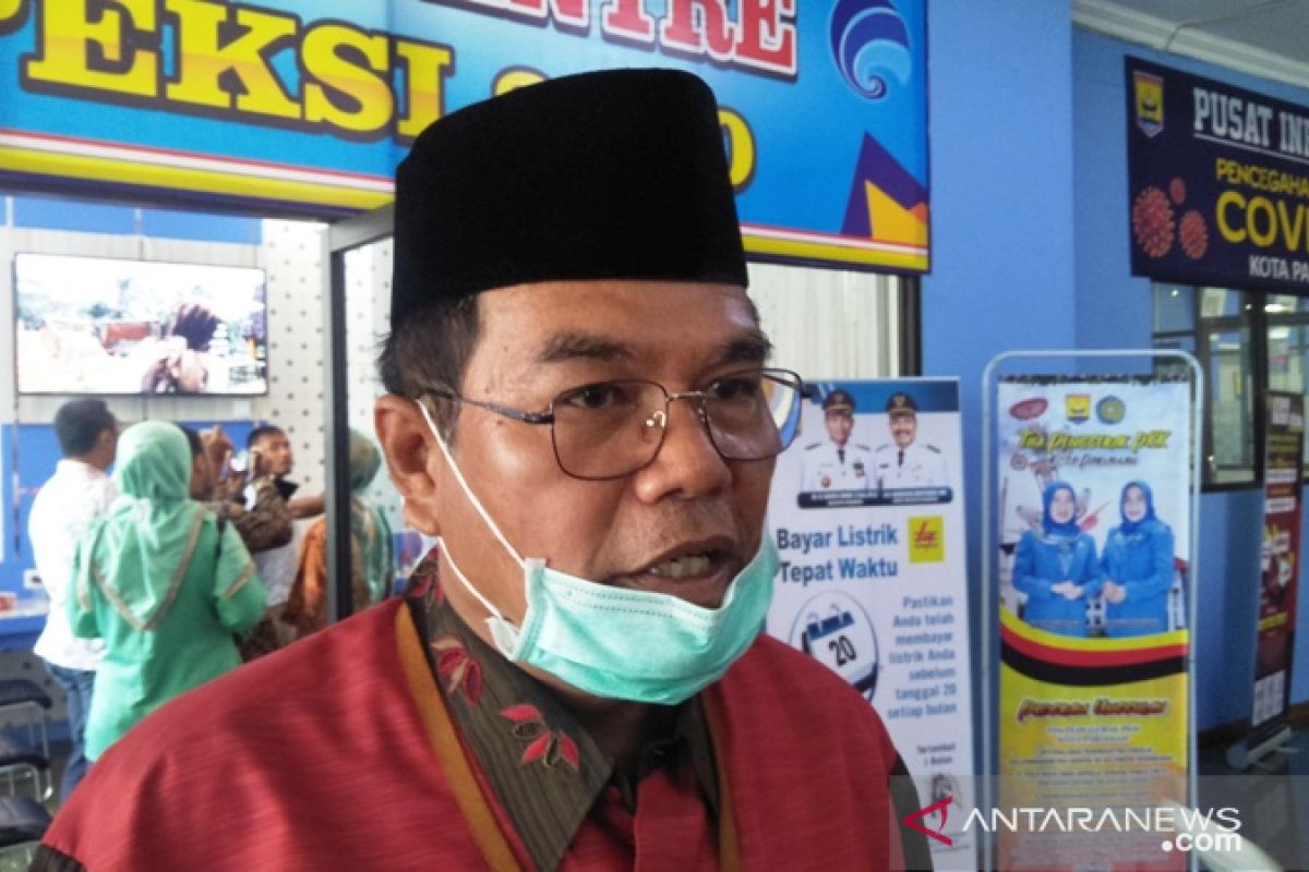 Dua guru dinyatakan positif COVID-19, sekolah tatap muka di Pariaman terancam