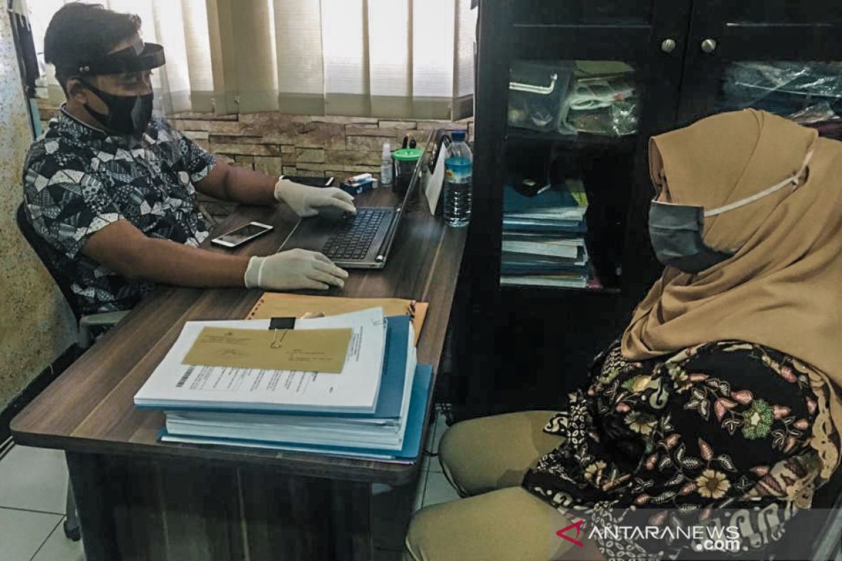 Polda NTB menangani kasus pengiriman pekerja migran ke Timur Tengah