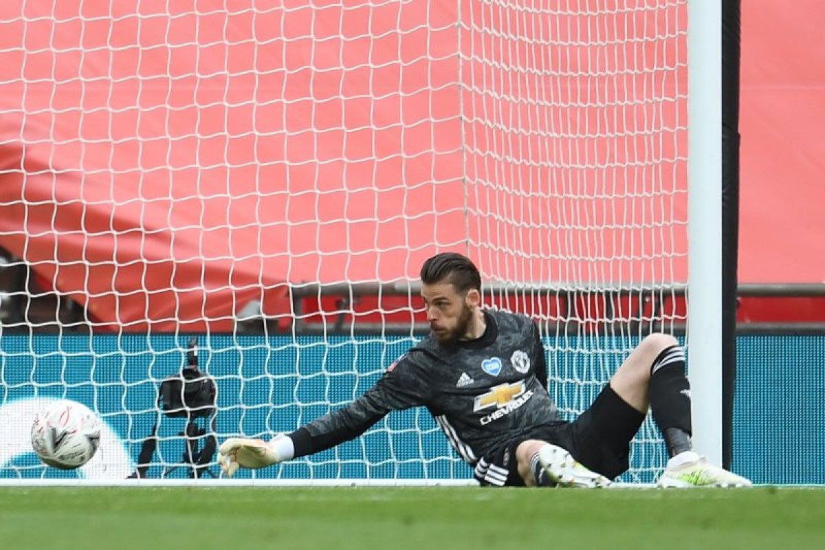 Shearer usulkan MU ganti De Gea