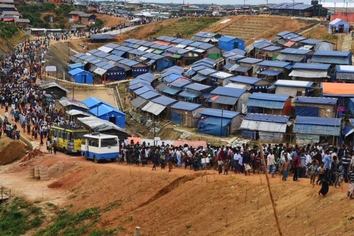 Dirut RSUD Baturaja OKU bantu pengungsi Rohingya Rp100 juta