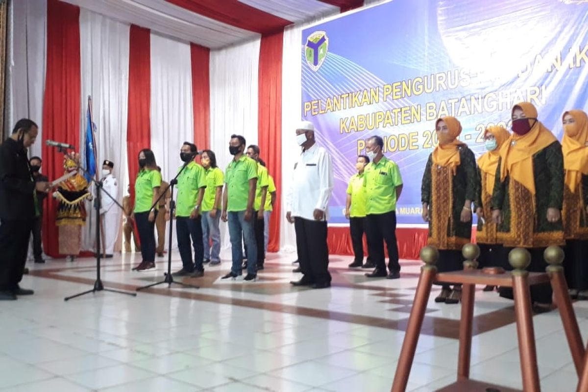 Bupati Batanghari hadiri pelantikan pengurus PWI Batanghari