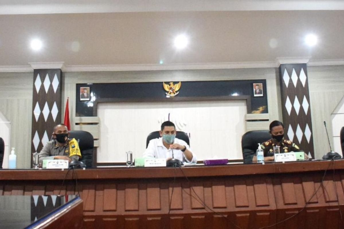 Wali Kota Kediri menganjurkan warga Shalat Idul Adha di rumah