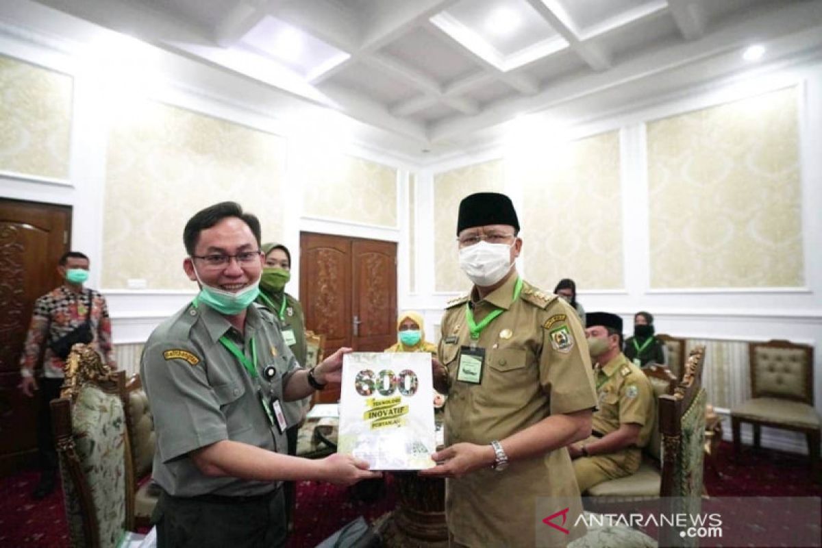 Bengkulu siap pasarkan kalung penangkal COVID-19