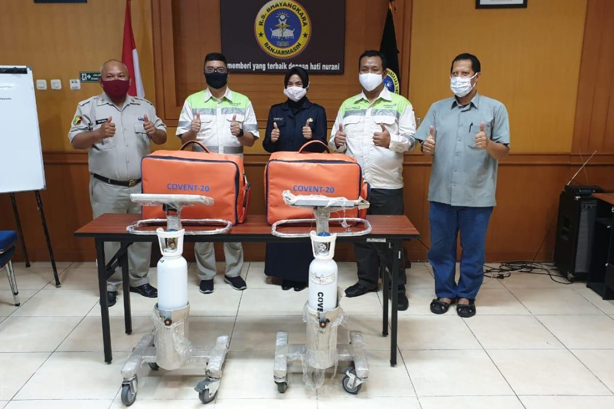 Adaro Group serahkan bantuan  ventilator ke RS Bhayangkara Banjarmasin