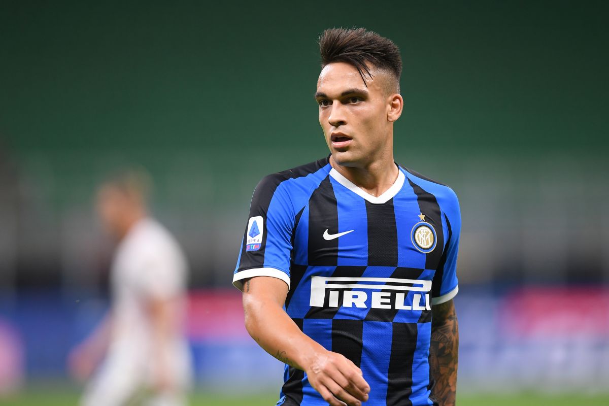 Terus dikaitkan dengan Barcelona,  Lautaro Martinez buka suara