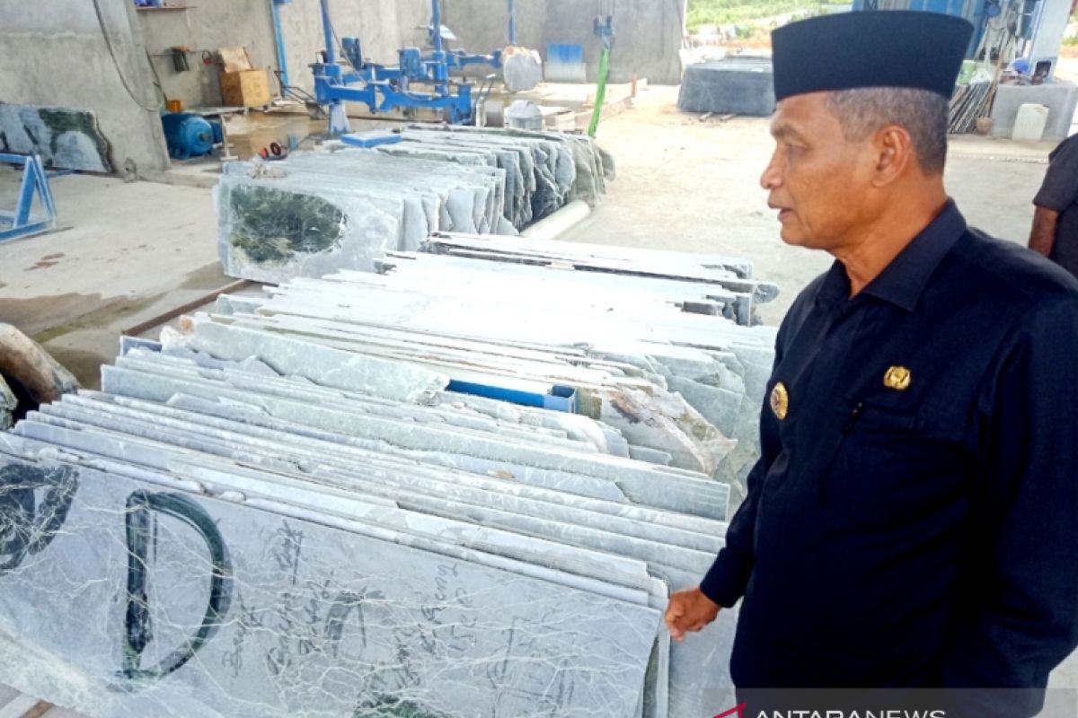 Nagan Raya mulai produksi batu Giok untuk Masjid Agung Baitul 'Ala